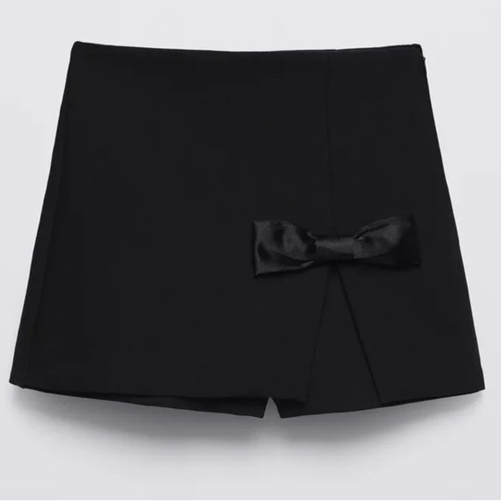 Zara Black Skirt with Bow Accent